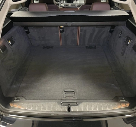 BMW Seria 5 cena 61000 przebieg: 256000, rok produkcji 2014 z Żychlin małe 154
